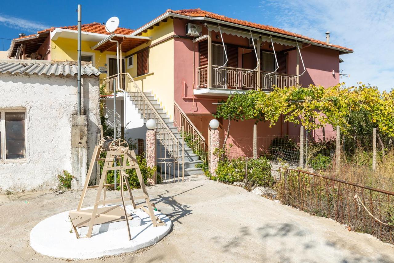 Eros Appartments Kalamítsi Exterior foto